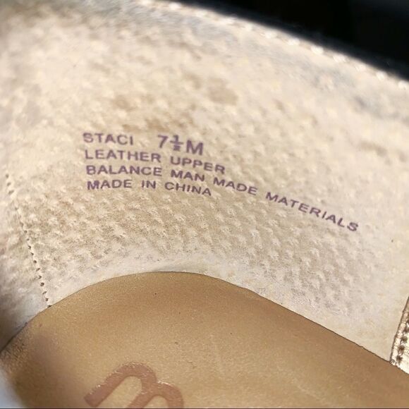 Me too black suede wedge pumps with ruffle  7.5 - Picture 8 of 8